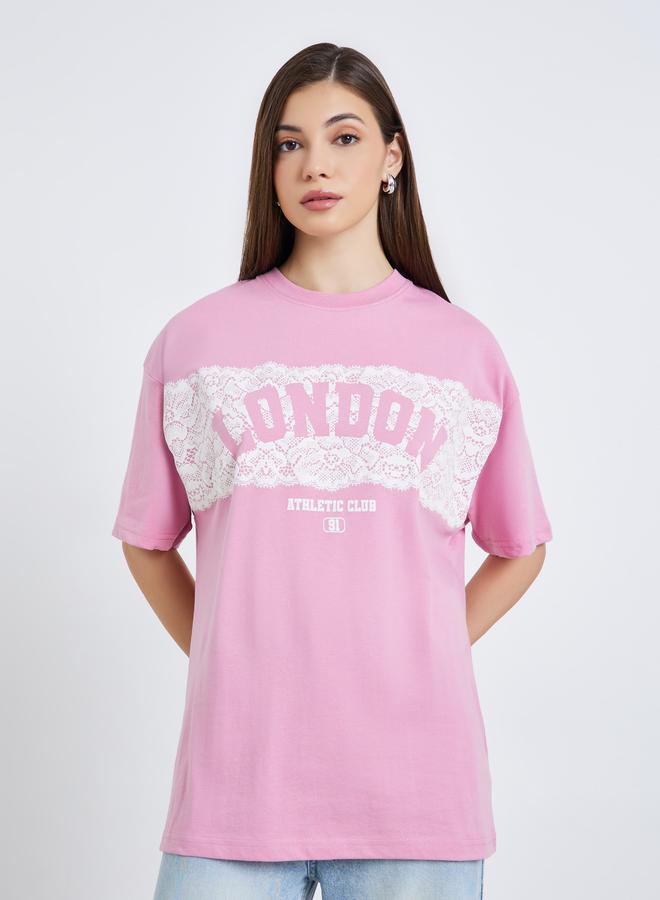 ستايلي تيشيرت بشعار لندن وقصة واسعة - Image 3